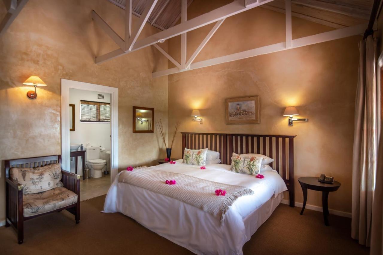 Leeuwenbosch Shearers Lodge - Amakhala Game Reserve Buyskloof Buitenkant foto